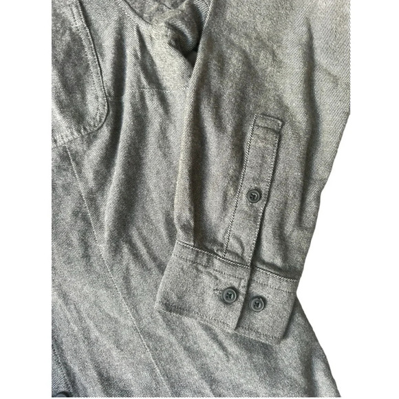 Duluth trading Company Gray button up Women’s Size Extra Small - Picture 7 of 15